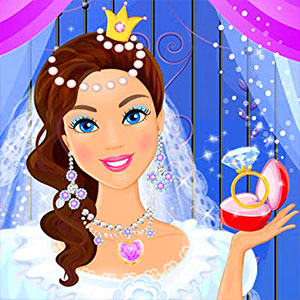 Amy Sheer Wear Dress Up